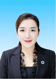 国际级裁判 余怡菁